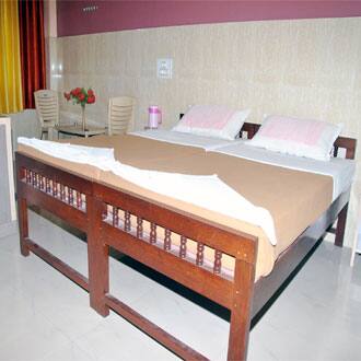 Hotel Sanman Delux Lodge, Badami 3